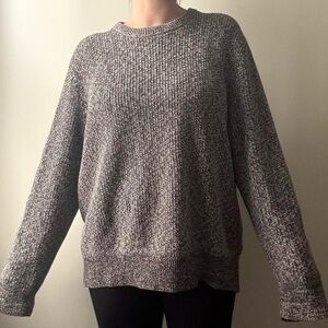 Gap heather grey knit crew neck sweater